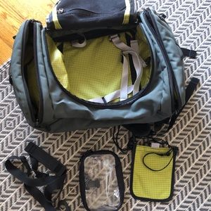 Aeronaut 30 Travel Bag Bundle